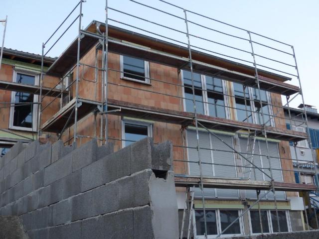 Peut-on suspendre les paiements en cas de litige sur un chantier? A Charleroi